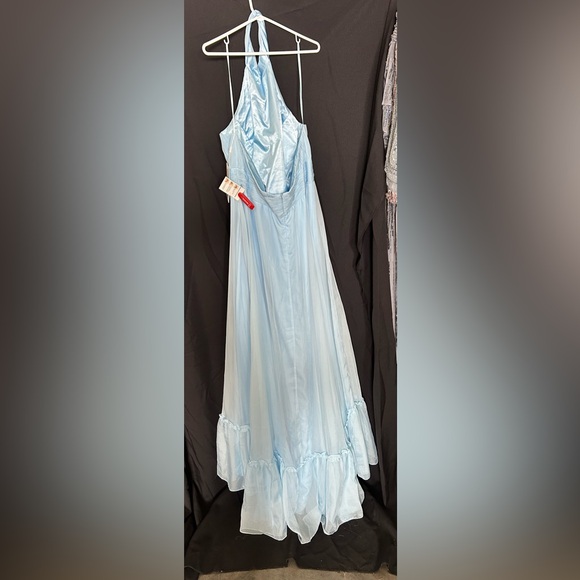 Mac Duggal 67816 HIGH NECK TIERED CHIFFON HALTER GOWN - Picture 7 of 9